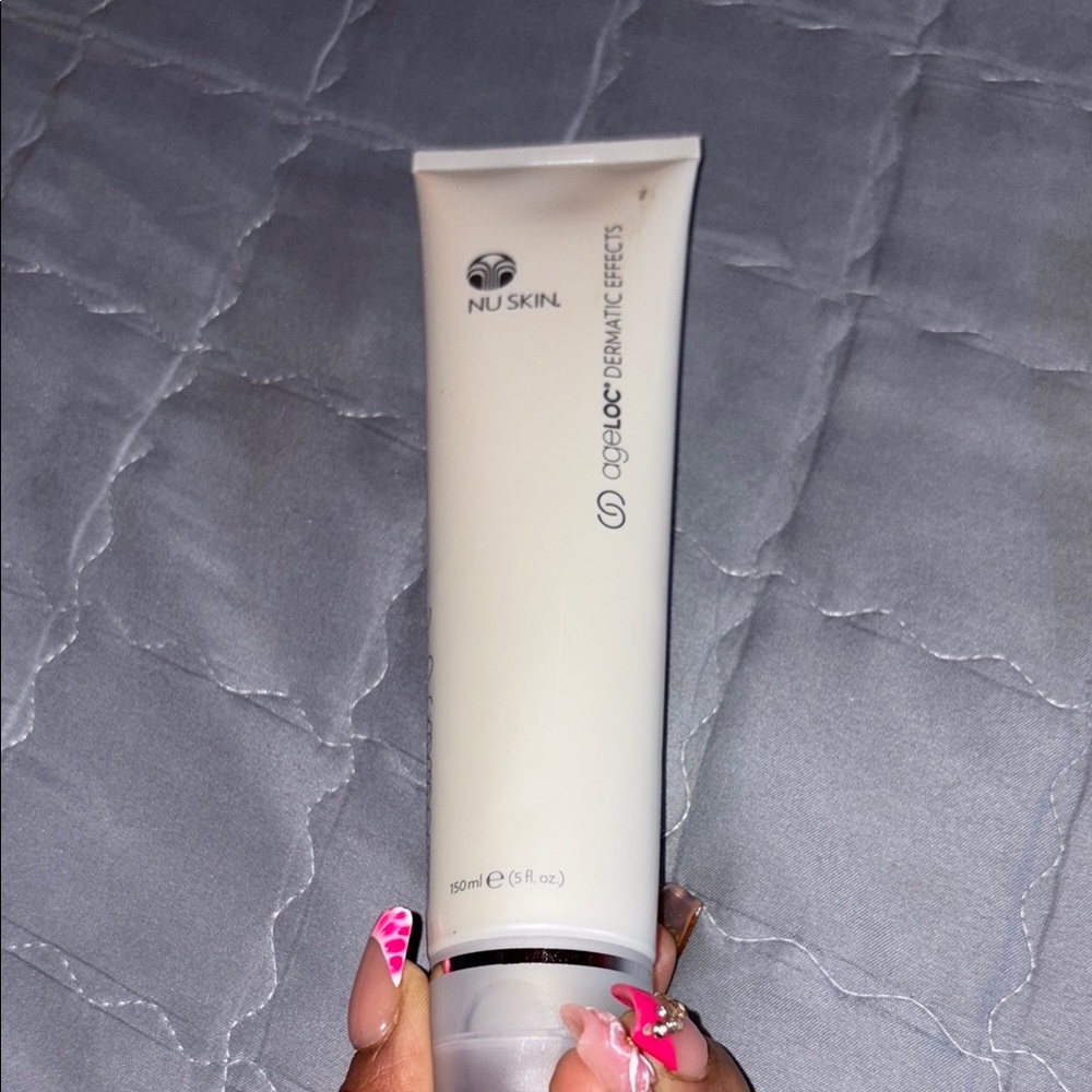 Nu Skin sgrLoc DERMATIC EFFECTS                  BODY CONTOURING LOTION,.🔥